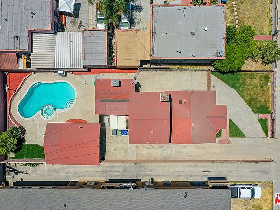 3rd image of 4906 E 59th Pl