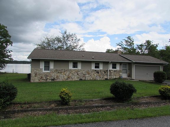 4th image of 1040 Hileah Dr