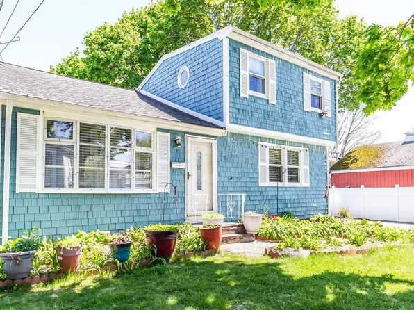 9 Keswick Rd, Brockton, MA 02302