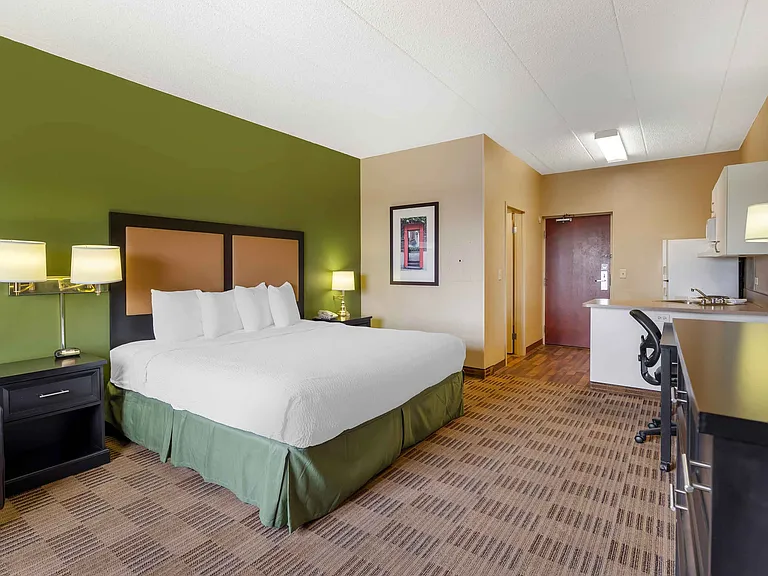 Studio Suite - 1 King Bed