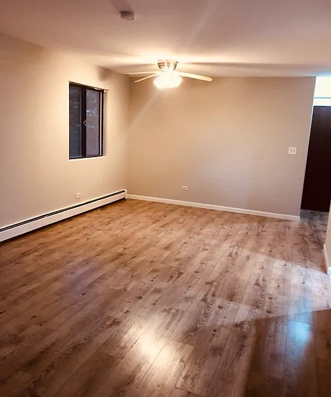 19 Parkside Ct #1 — Photo 3