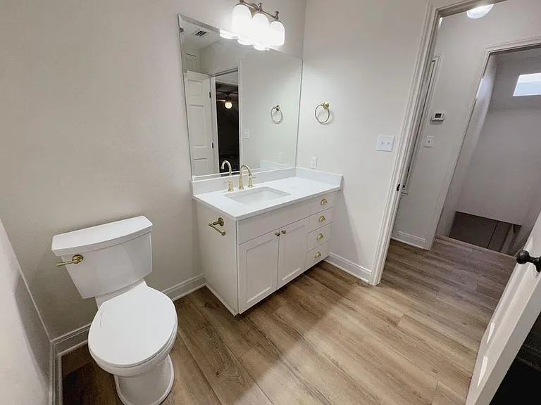 5121 FM 446 — Photo 31