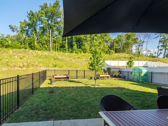 4th image of 4961 Leesa Ann Ln