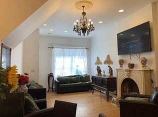 365 W 116th St #A, New York, NY 10026