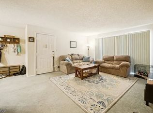 269 English Pl, Basking Ridge, NJ 07920