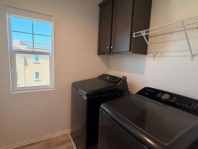 5474 Starlight Pl — Photo 15