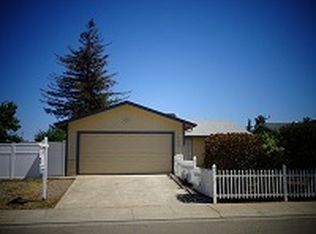19008 N Lockewood Ln, Lockeford, CA