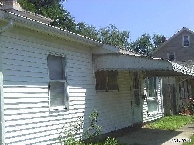 1st image of 1934 W 21st St