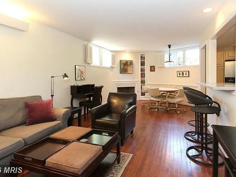 living/dining room