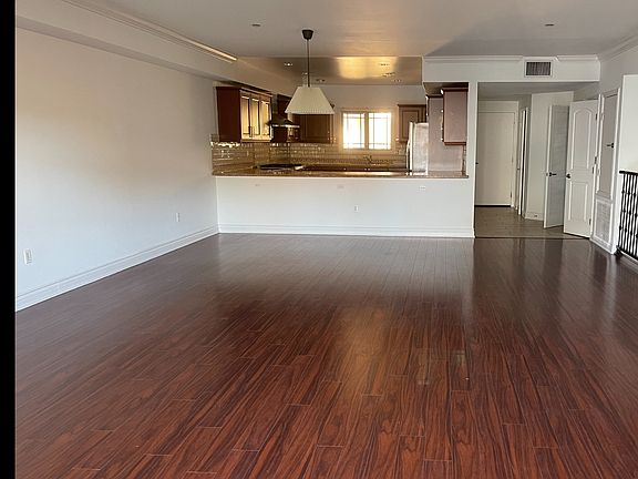 2nd image of 11848 1/2 Kiowa Ave #107