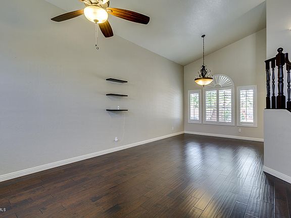 5th image of 1243 W Islandia Dr