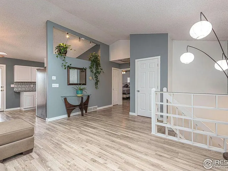 2197 Kennington Ct — Photo 28