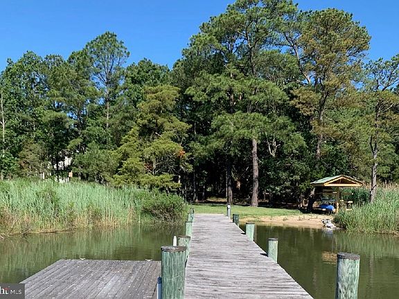 2nd image of 4491 Bachelors Point Rd