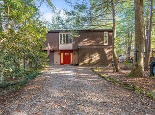 106 Green Forest Dr, Baden, PA 15005