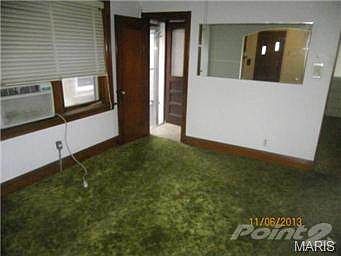 5th image of 6822 Glades Ave