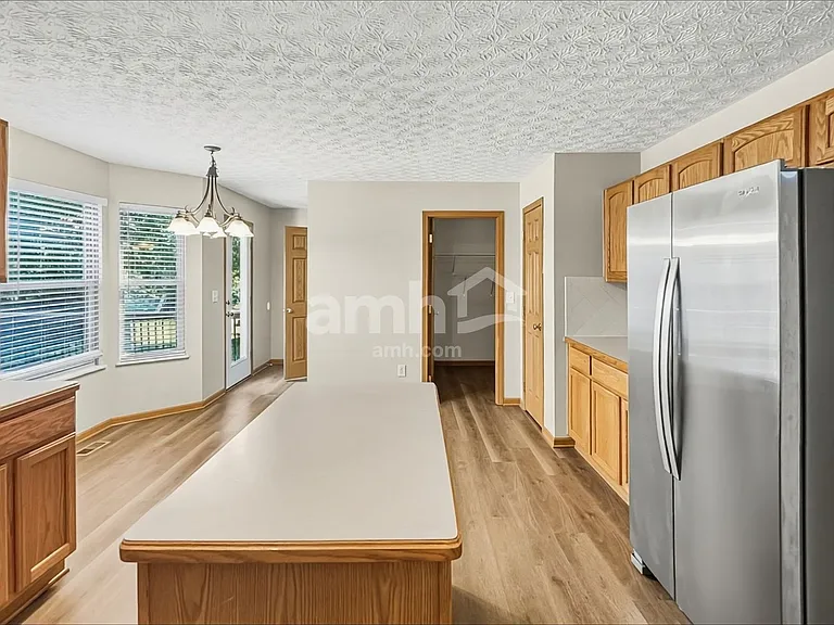 4436 Edgarton Dr — Photo 3