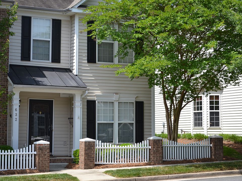 2nd image of 632 Atherton Way