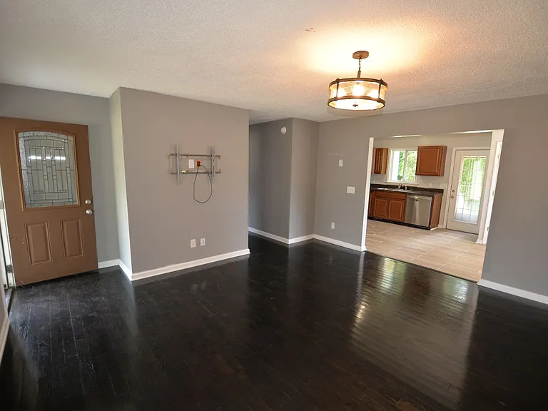 1715 Rainbow Dr — Photo 22