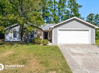 1336 Foxvale Dr, Hampton, GA 30228