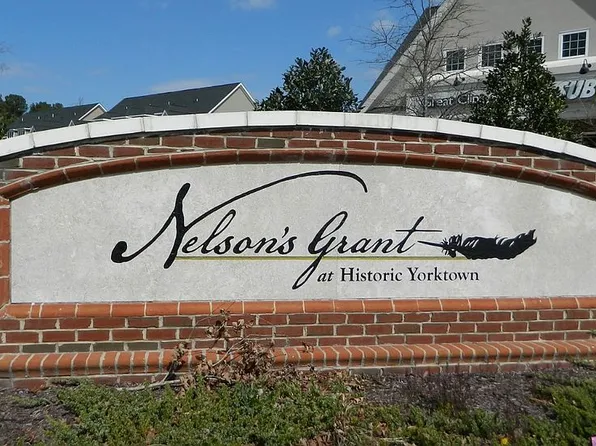 112 Ellery St, Yorktown, VA 23692