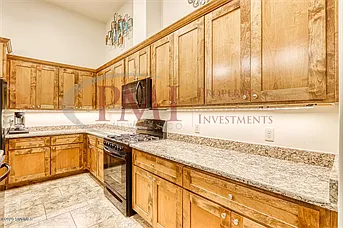 6067 Atlas Street — Photo 2