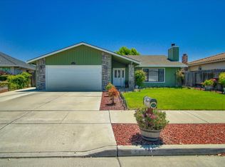 1689 Vallejo Dr, Hollister, CA