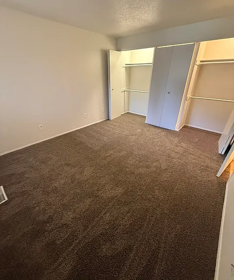 6115 S Kelly Ave — Photo 14