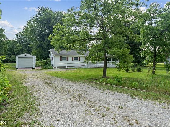 4th image of 10049 S Graham Rd