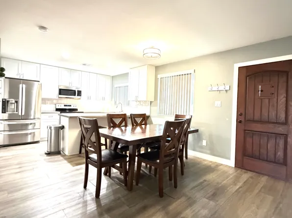 4460 E Belleview St, Phoenix, AZ 85008