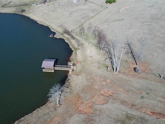 4th image of 646 County Road 120