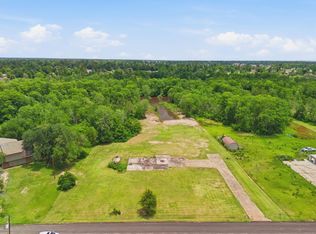 334 Coushatta Ln, Lake Charles, LA 70611
