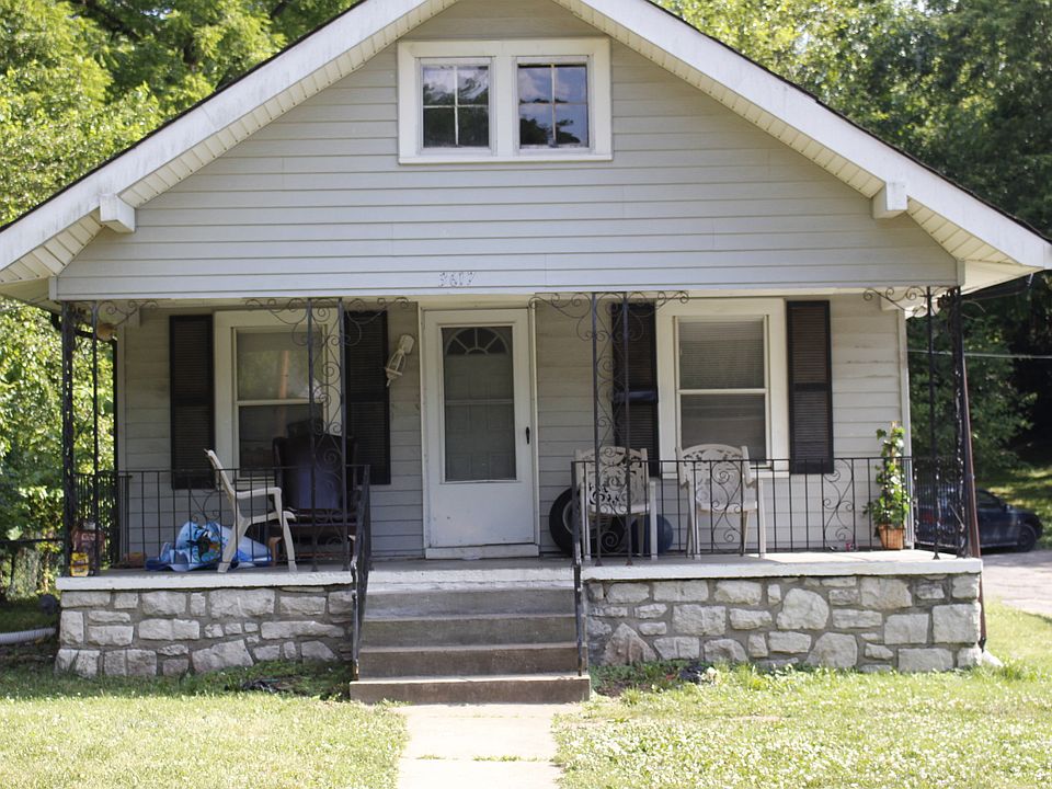 1st image of 3617 E 61st St