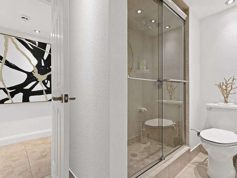 1250 Gulf Blvd #304 — Photo 24