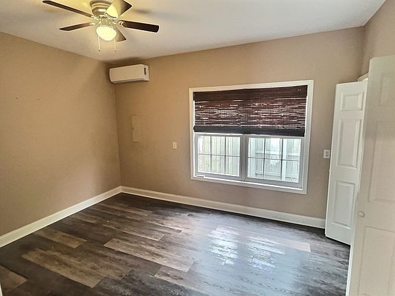 3rd image of 6500 Colonial Dr