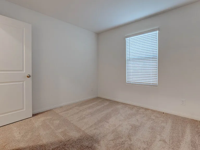 9256 Innot Ave — Photo 23