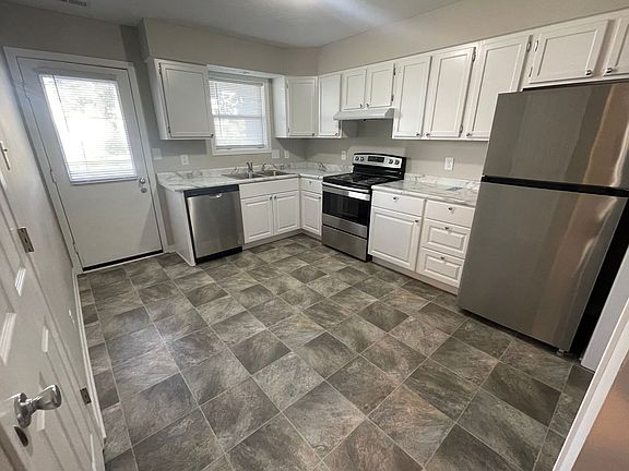 4th image of 641 W D St #653