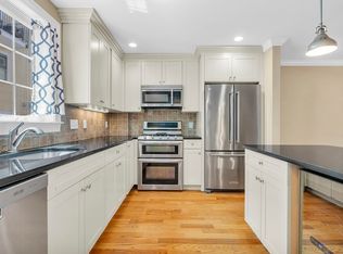 83 Dresser St #83, Boston, MA 02127