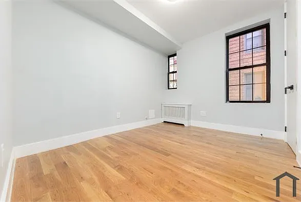 3 bed, $3,575 — Photo 3