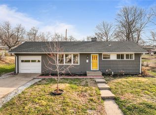 3704 E 107th St, Kansas City, MO 64137