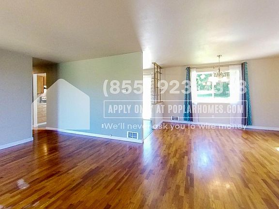 4th image of 14621 42nd Ave W