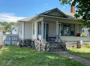 705 S Lake St, Colfax, WA 99111