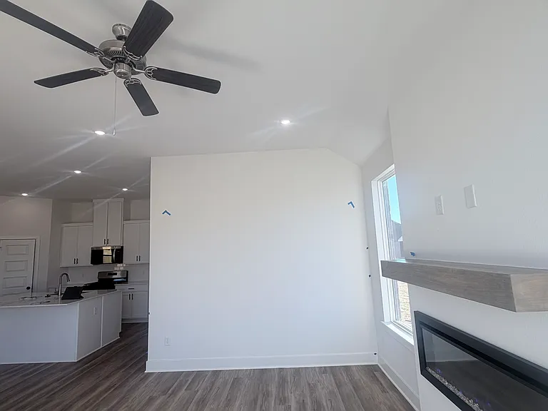 458 W Taverner Xing #1 — Photo 10