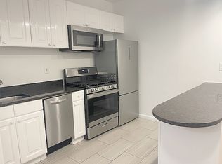 363 W 51st St APT 2E, New York, NY 10019