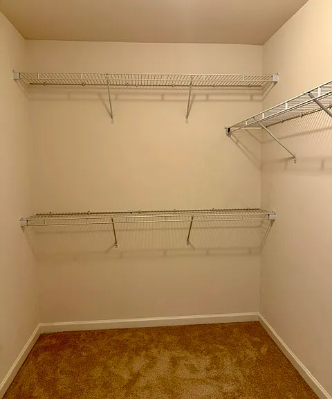 168 Columbia Dr — Photo 6