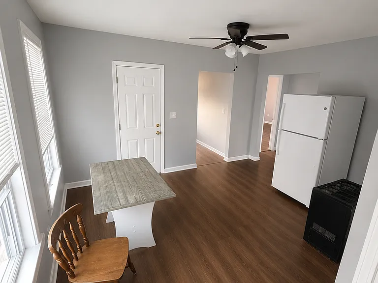 301 Ward St #3 — Photo 3
