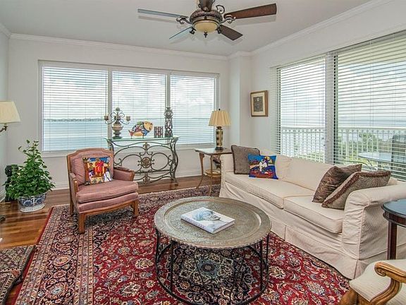 2nd image of 3507 Bayshore Blvd Unit 901