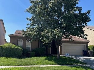 1543 Monsecco St, Tulare, CA 93274