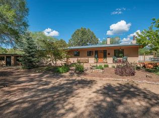 29 Arroyo Griego Rd, Santa Fe, NM 87506