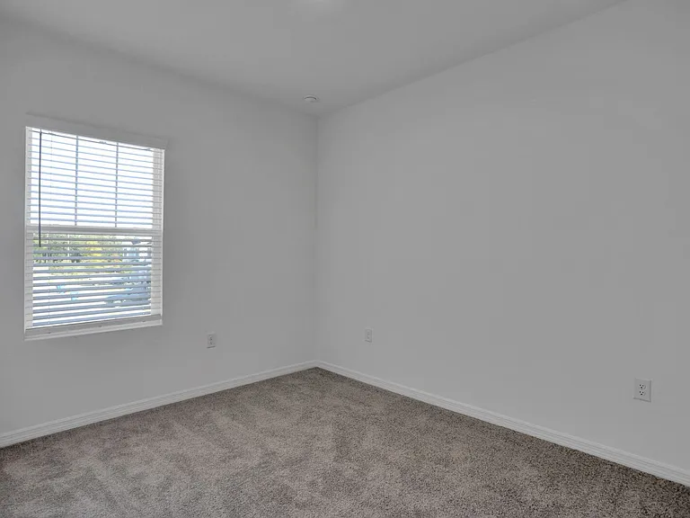 298 Anthony Dr — Photo 11