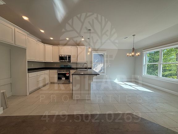 4th image of 8 Birsay Cir